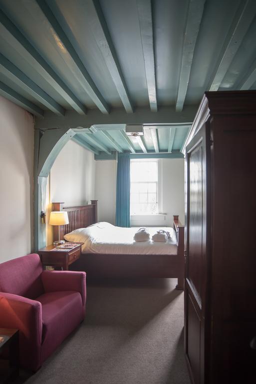 Hotel Het Raedthuys Синт-Мартенсдейк Экстерьер фото